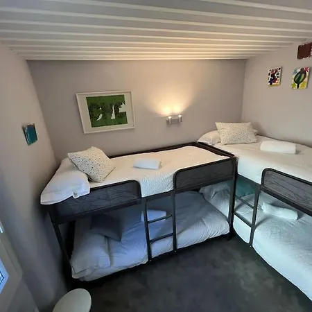 Edificio Europa- Ideal Familias- 135 Metros סיירה נבדה