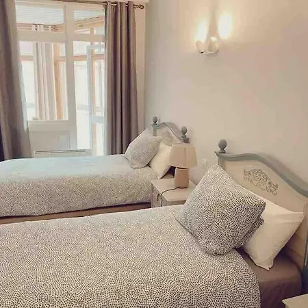 Edificio Europa- Ideal Familias- 135 Metros * Sierra Nevada